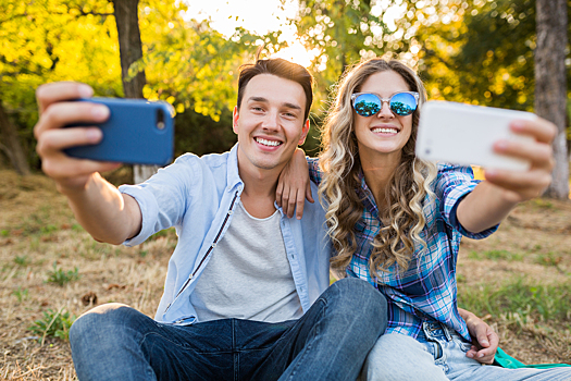 Жизнь блогеров: плюсы и минусы профессии, распорядок дня, борьба с хейтом