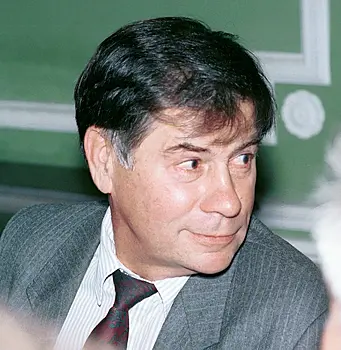 «Жизнь прожита не напрасно, но зря». Каким был шеф советской разведки