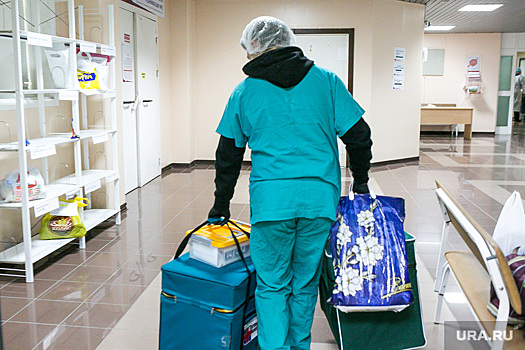 Медики из ХМАО пожаловались губернатору на руководство больницы. «Коллектив доведен до отчаяния»
