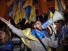 Киевский эксперт допустил «настоящую гражданскую войну» на Украине из-за Донбасса