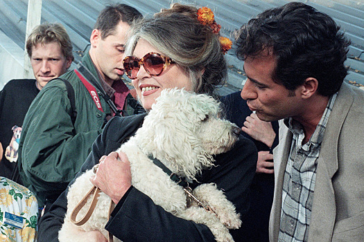 Скончалась секс-символ эпохи Брижит Бардо, ставшая защитницей прав животных