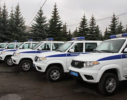 Лучшим полицейским Дагестана вручили ключи от новых машин