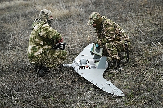 Военный эксперт рассказал о колдовстве программистов над дальнобойными дронами