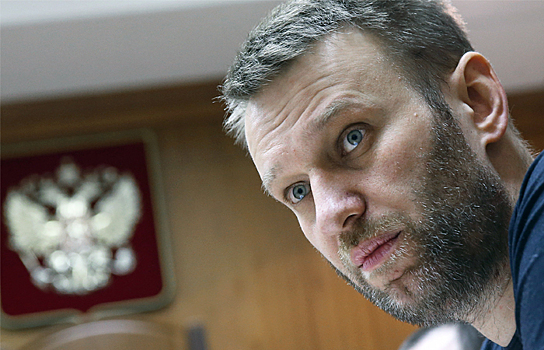 "Это будет анекдот". Эксперты о действиях Навального