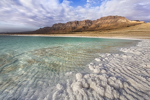Правда ли, что в Мертвом море невозможно утонуть