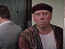 Почему при СССР двери в квартирах открывались внутрь