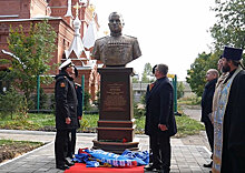 В центре материально-технического обеспечения ЗВО состоялось открытие бюста генерала армии Андрея Хрулёва
