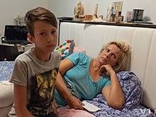 Врачи прооперировали женщину, для которой 12-летний сын просил лекарства