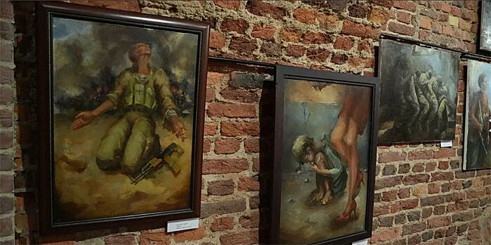 В северной столице стартовала благотворительная художественная выставка "Эхо Донбасса"