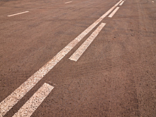 Рабочие приступили к нанесению дорожной разметки в Кемерове