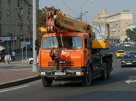 Житель Ирбита угнал автокран