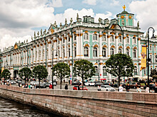 В Санкт-Петербурге вновь эвакуируют Эрмитаж