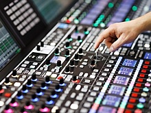 Киргизия раньше России отказалась от фонограммы