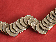 Валютная лихорадка: когда восстановится рубль?