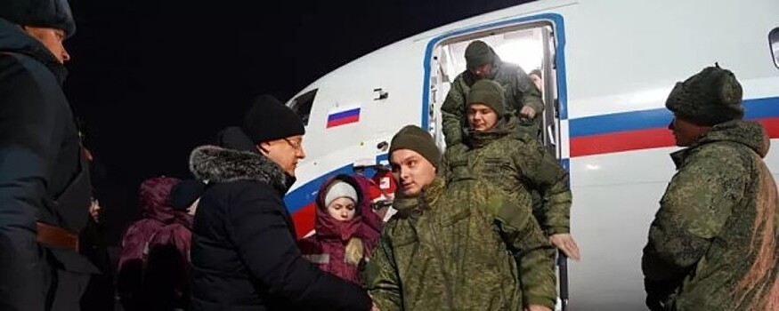 Второй спецборт Минобороны с ранеными в Макеевке военными прибыл в Самарскую область