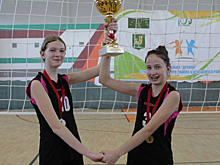 Кубок победителя привезли волейболистки
