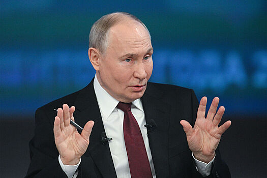 Путин заявил, что Россия не отказывалась от доллара