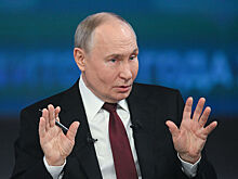 Путин заявил, что Россия не отказывалась от доллара