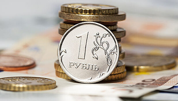 Эксперт рассказал о силе рубля