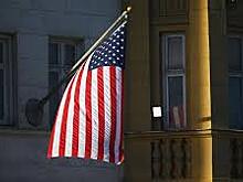 Названа причина массового отзыва послов США