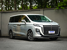 В России появились две новые модели Hongqi: известны цены