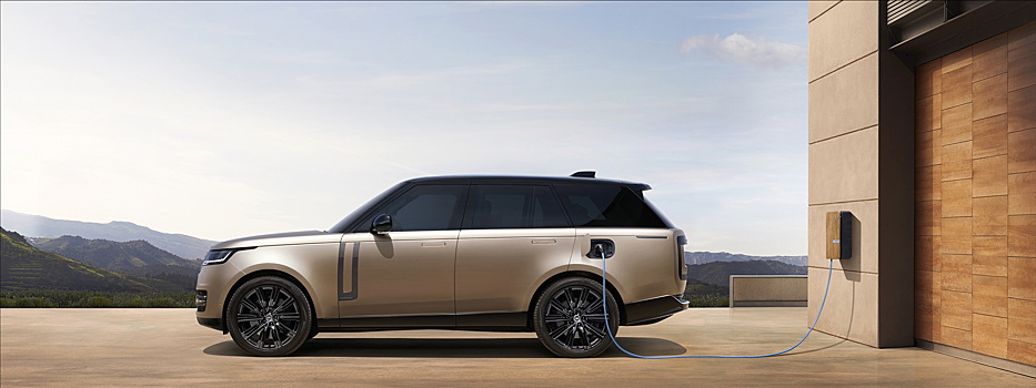 Гендиректор JLR в Северной Америке очень уверен в Range Rover 2022 года