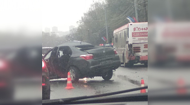 Массовая авария произошла на проспекте Гагарина в Нижнем Новгороде (ВИДЕО)