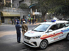 Четверо мужчин похитили и изнасиловали школьницу