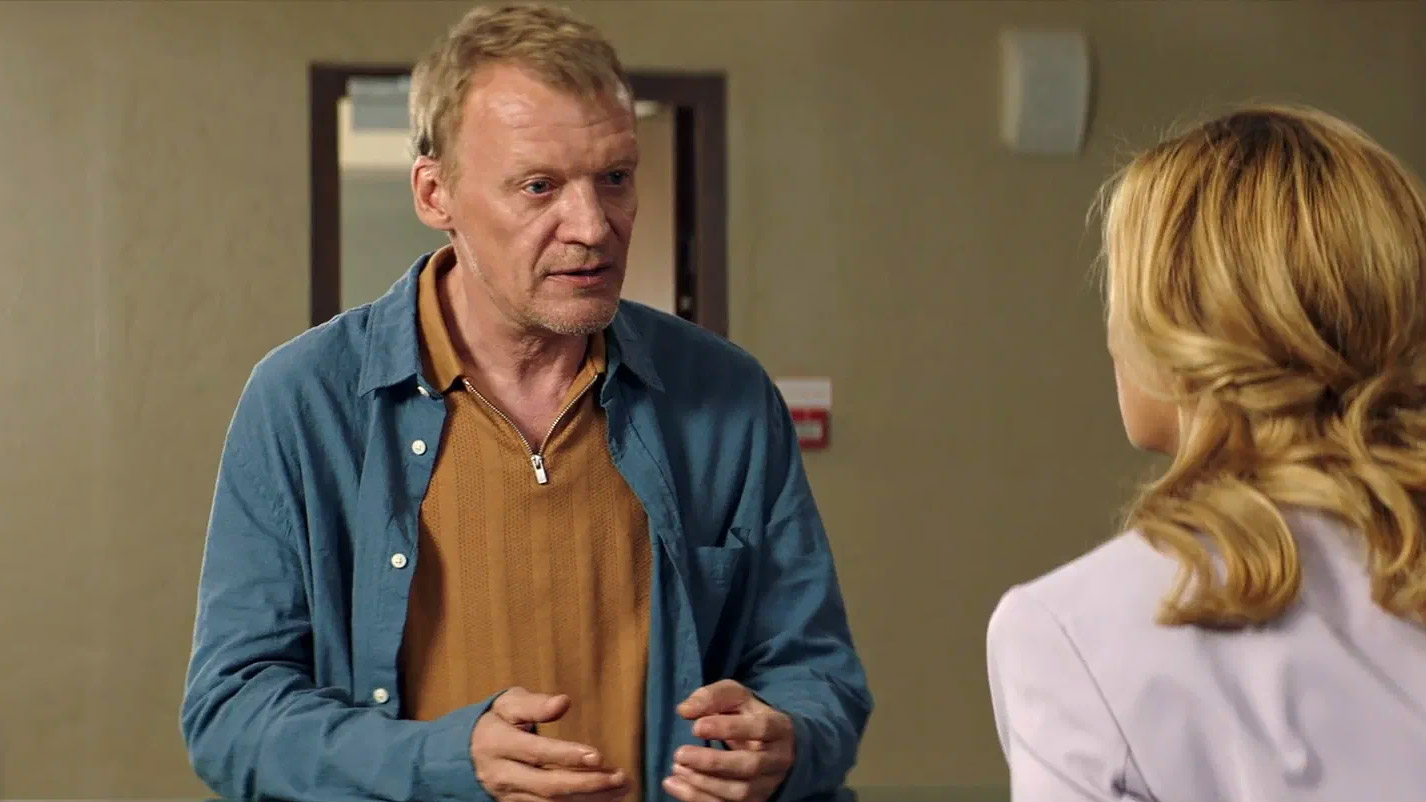 Фильм с Серебряковым и события на Пасху: куда пойти в Москве 11–12 апреля