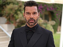 Рики Мартин впервые прокомментировал обвинения в инцесте