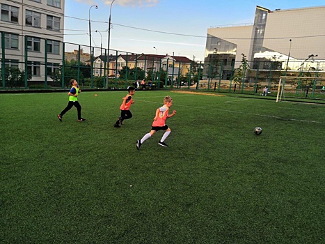 Дети из Куркина могут бесплатно заниматься футболом