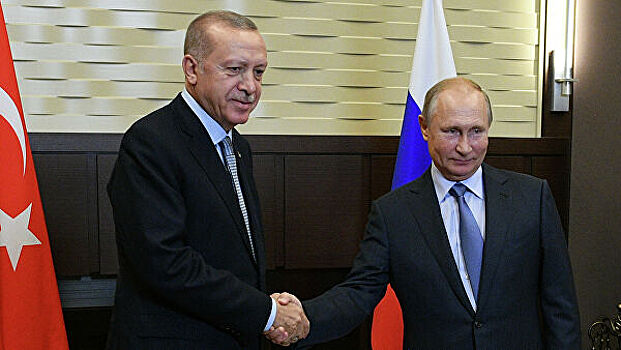 Путин обсудил с Эрдоганом использование карт "МИР"