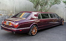 Лимузин Bentley Arnage с дверями типа «крыло чайки» показали в Сети