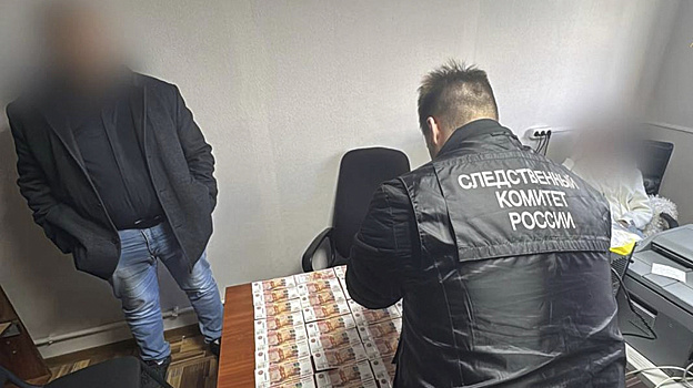 Главный инженер и директор организации в Лабытнанги подозреваются во взятотничестве