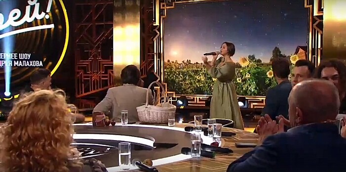 Нижегородка Валентина Мальченкова исполнила песню на шоу «Привет, Андрей!»