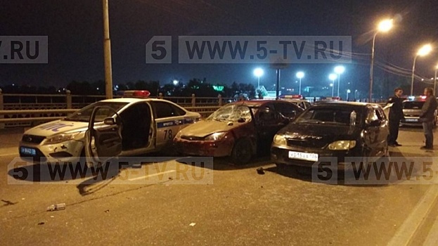 Шестеро полицейских пострадали в аварии в Иркутской области — кадры погони и ДТП