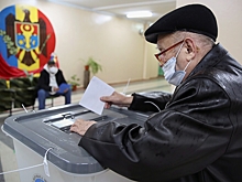 Второй тур президентских выборов начался в Молдавии