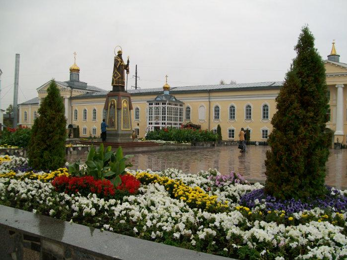 Памятник Святителю Тихону Задонскому, Задонск, Липецкая область, Россия, Европа