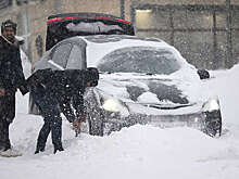 На Камчатке после снегопада не восстановят движение до конца дня