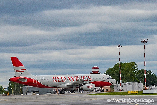 В Екатеринбурге на 10 часов задержали рейс на Пхукет