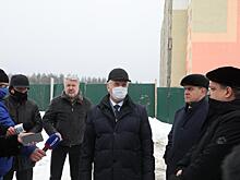 Белозерцев поручил обеспечить достройку жилого дома в Сердобске