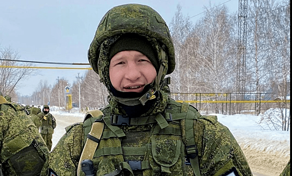 Боец ММА Минеев рассказал о праздновании 9 мая в зоне боевых действий