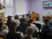 Выселковских шестиклассников познакомили с юными героями-антифашистами