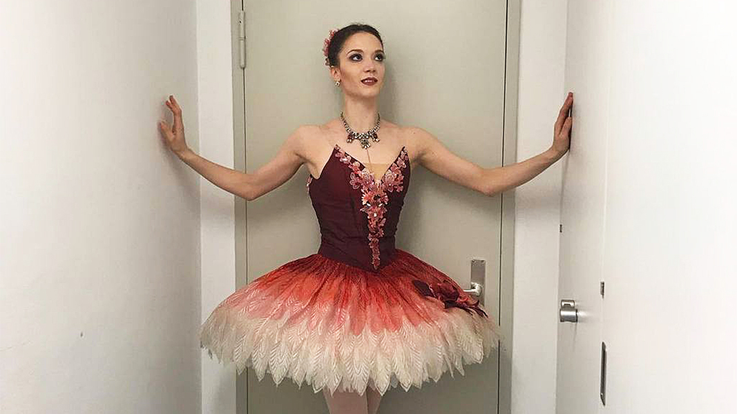 Балерина Цайзель потеряла работу из-за Крыма. Фото артистки
