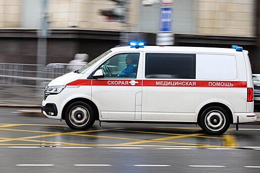 В Москве учительница попала в больницу после того, как ее избил десятиклассник