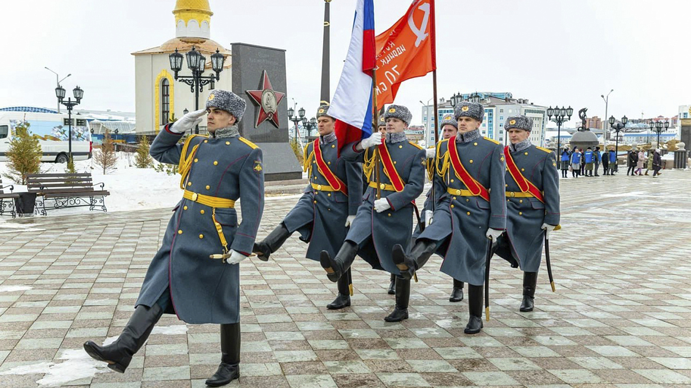 В Салехарде увеличат число военной техники на параде к 80-летию Великой Победы