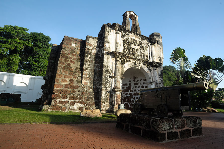 Ворота Porta De Santiago, Малакка, Малайзия, Азия