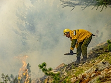 Группировку лесных пожарных в Забайкалье продолжат усиливать специалистами из других регионов