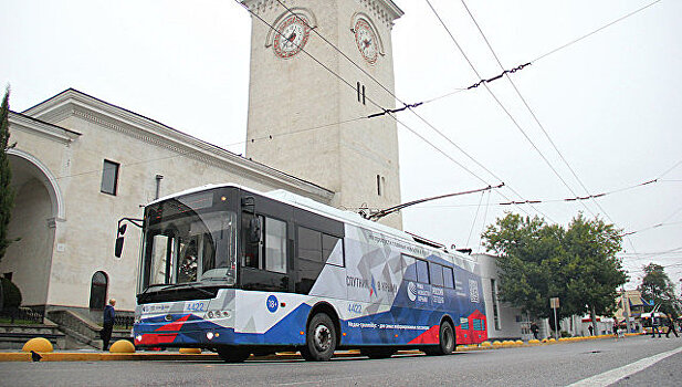 В Крыму вышел на линию информационный троллейбус МИА "Россия сегодня"