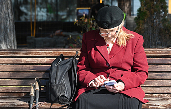 В Госдуме призвали повысить пенсии в России до двух МРОТ